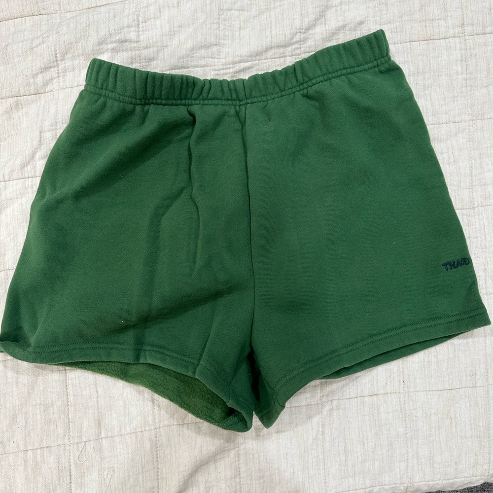 Aritzia TNA cozy fleece shorts